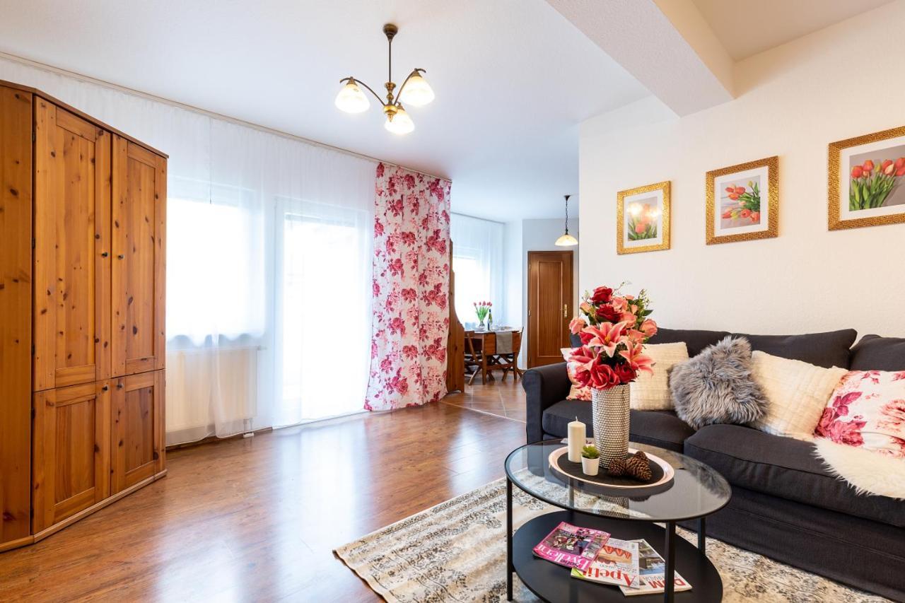 Ferienwohnung Apartman Dream V Mikulove - Jine Ubytovani Lednice Exterior foto
